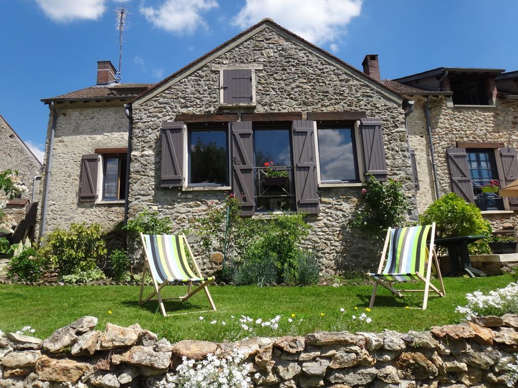 La Maison Du Fargis Hotel Auffargis Exterior photo